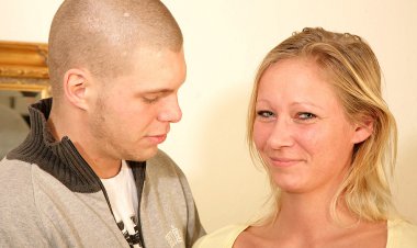 Naughty Housewife Sucking And Fucking