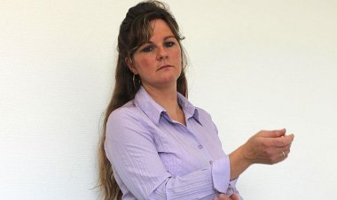 Horny Mature Slut Playing With Herself