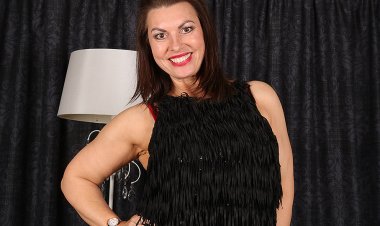 Naughty British MILF Getting Steamy Wet