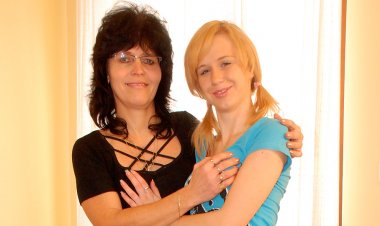 Hot Blonde Doing A Mature Lesbian