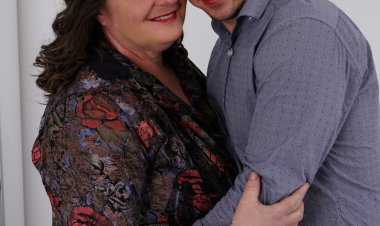 Chubby mature lady fucking and sucking