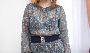 Naughty mature lady playing with her dildo