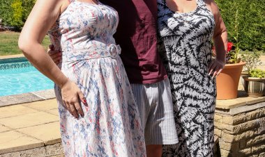 Two curvy mature ladies seduce a naughty toyboy