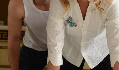 This mature slut loves to play dirty games with her man