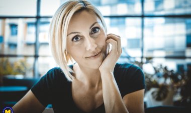 Hot blonde MILF fucking and sucking her ass off