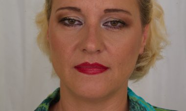 Big breasted mature lady having a date over to play with