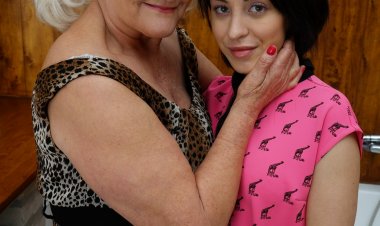 This hot babe gets some naughty old and young lesbian sex