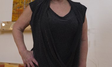 Horny mature slut doing her toy boy