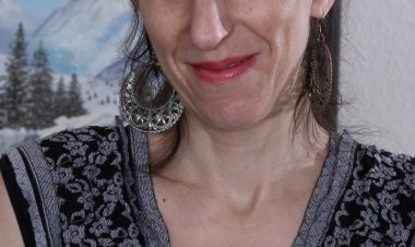 Horny American mature lady playing alone