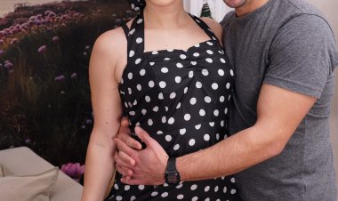 This naughty housewife loves some afternoon delight