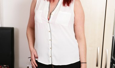 Horny British housewife taking out her toy