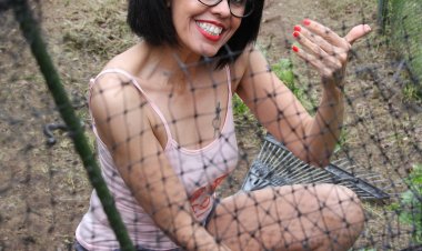 Naughty American cougar playing with her pussy in the gardenhouse