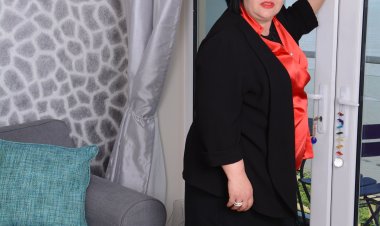 Naughty big curvy lady loves to play alone