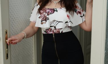 Toni Lace goes interracial