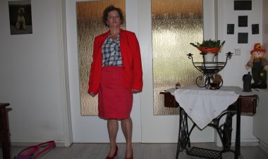 German Suzie is one naughty mature lady