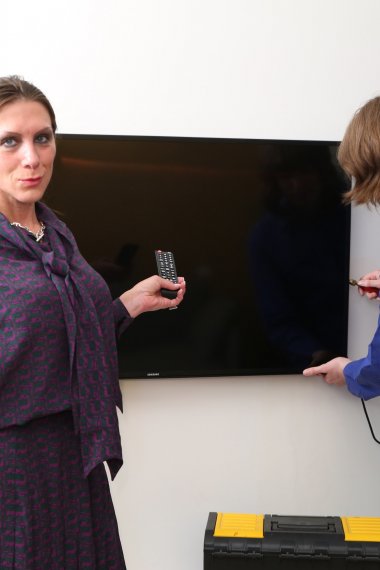 Anal cum loving housewife fucked by two repairmen