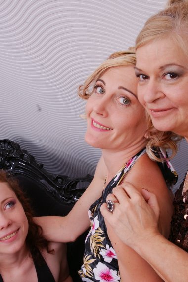 Old and young lesbian threesome gets wild