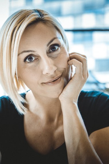 Hot blonde MILF fucking and sucking her ass off