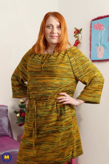 Naughty red housewife Viola playing with herself