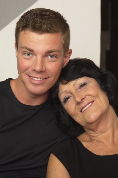 Horny mature lady seducing the young guy next door