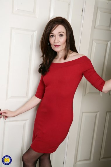 Naughty British housewif getting wet and wild