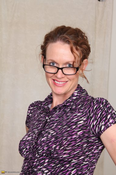 Horny American mom getting very naughty