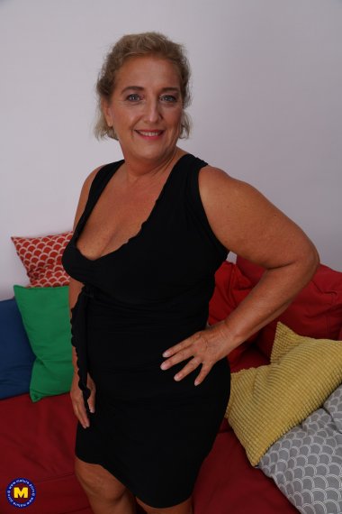 Chubby housewife doing her toy boy