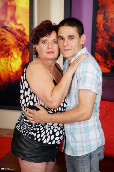 This toy boy loves pleasing a naughty mature lady