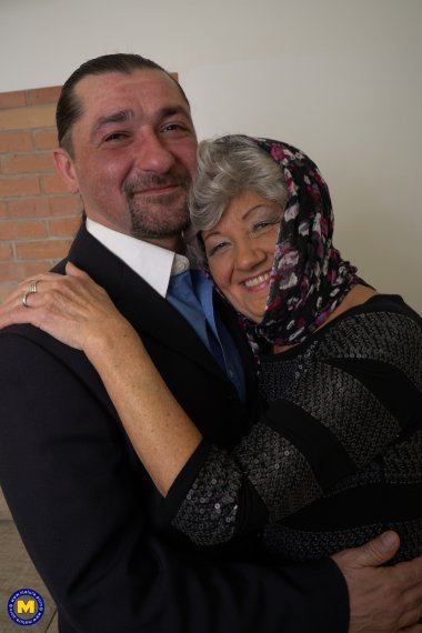 Grandma loves fucking her way younger lover