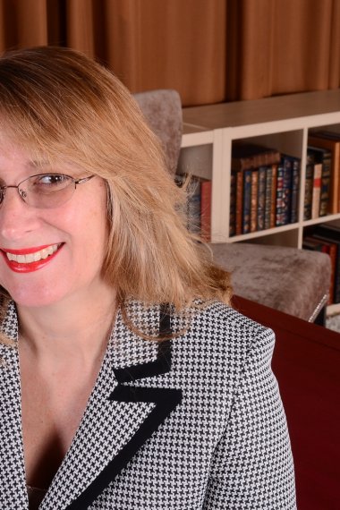 Horny American housewife feeling frisky