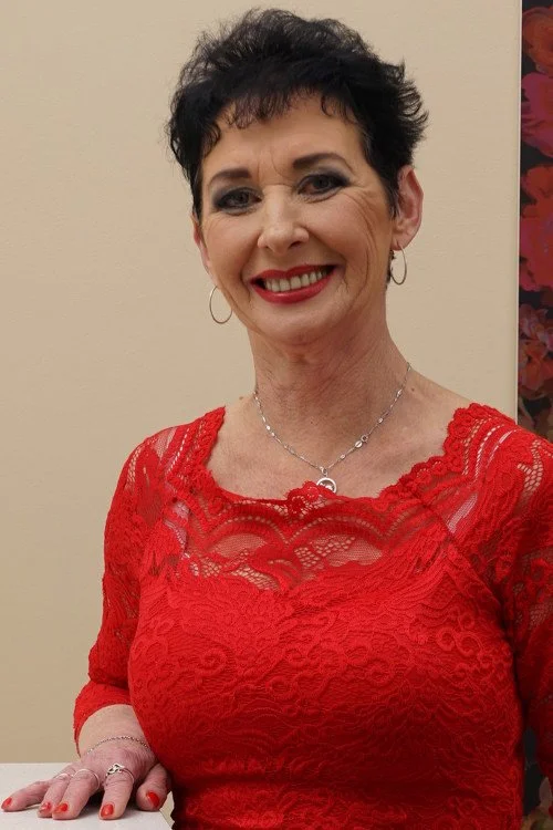Elana S.